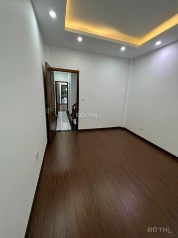 Gấp bán nhà MP Bạch Mai, giá 31 tỷ, 106m2x2T, mới đẹp, KD lớn 14392081