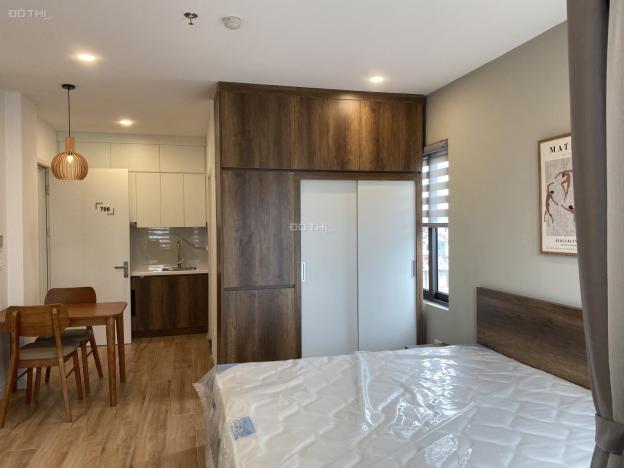 Chính chủ bán toà apartment đường Láng Đống Đa DT 70 m2*6T thang máy. Giá 10 tỷ 14394469