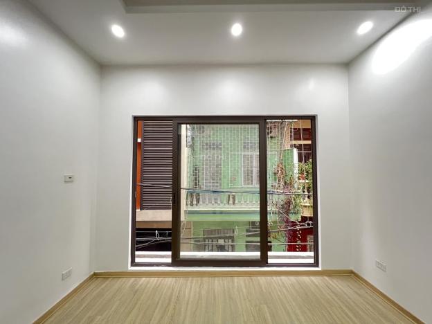 Cần bán gấp nhà phân lô phố vip ngõ 199 Trần Quốc Hoàn 48m2, 4T, 2 mặt ô tô tránh, kinh doanh 14395019