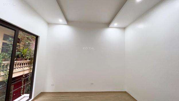 Cần bán gấp nhà phân lô phố vip ngõ 199 Trần Quốc Hoàn 48m2, 4T, 2 mặt ô tô tránh, kinh doanh 14395019