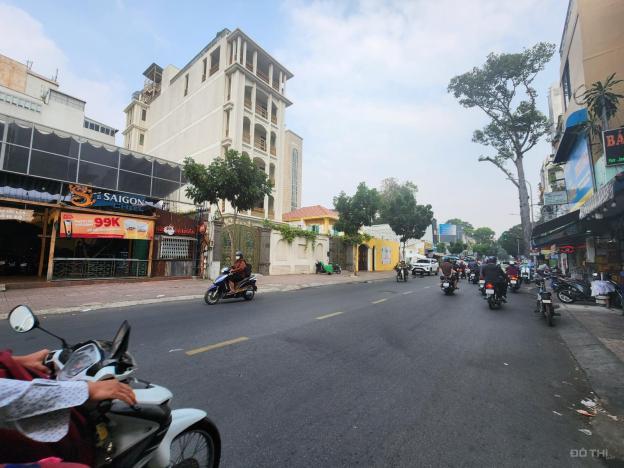 Cho thuê nhà 52 Nguyễn Thông, Quận 3. DT: 11.5x31m 14406638