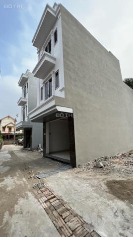 Bán nhà mới Vân Nội nhỉnh 3 tỷ đường ô tô, gần chợ rau sạch, trường cấp 3 14410178