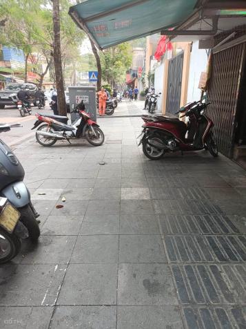 Bán nhà mặt phố Hai Bà Trưng quận Hoàn Kiếm 112 m2, giá cực hợp lý 45 tỷ. 14412248