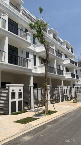 Cho thuê nhà liền kề KĐT La Vida Residences MT đường 3/2 TP Vũng Tàu. DT: 5x15,5m, 1 trệt 3 lầu 14143527