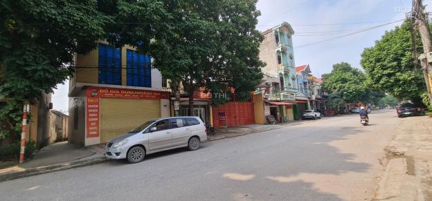 Bán gấp nhà phân lô huyện Hiệp Hòa, tỉnh Bắc Giang. 94m2, 3 tầng, kinh doanh sầm uất 14420607