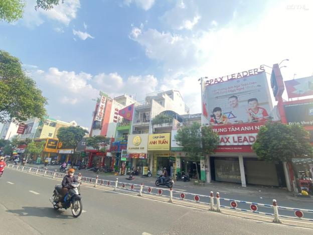 Cho thuê tòa nhà 187 Nguyễn Sơn, Q. Tân Phú. DTSD ~ 900m2, 4 tầng TM 14421192