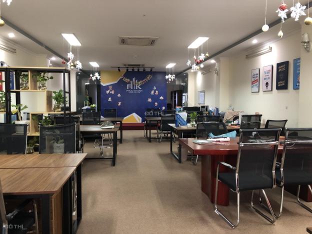 Chính chủ cho thuê văn phòng, mặt bằng tầng 1 S=180m2 tại Nguyễn Trãi - Thanh Xuân, giá rẻ 14423029