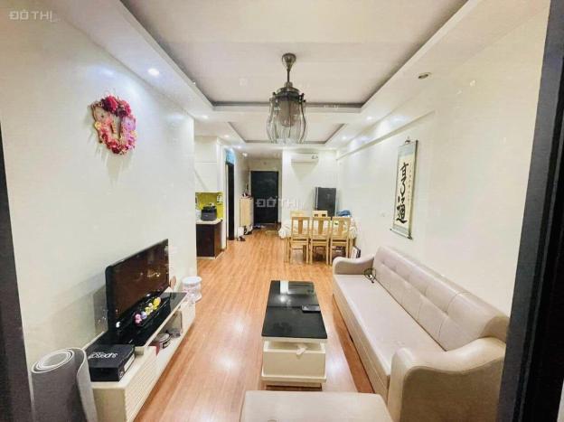 Cần bán gấp căn hộ chung cư Green Star KĐT Thành Phố Giao Lưu 69m2, 2PN, 2wc tặng nội thất xịn 14427843