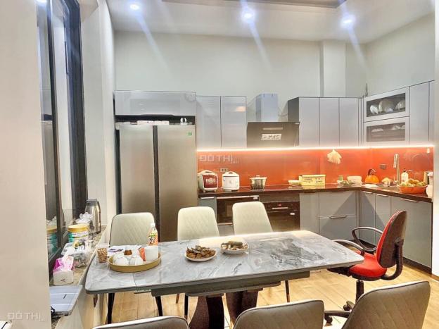 Bán nhà Phạm Văn Đồng ôtô tránh thang máy kinh doanh vp - 150m2, 7 tầng 23.4 tỷ 14431137