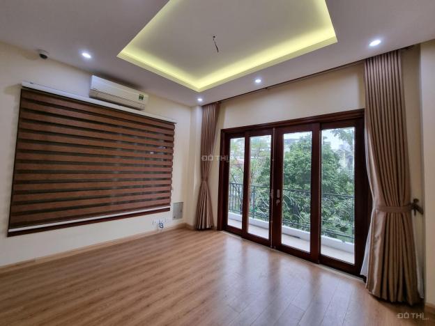 Bán nhà mặt phố view Hồ Tây - lô góc - thoáng mát quanh năm - 6 tầng thang máy - ở sướng - KD tốt 14451652