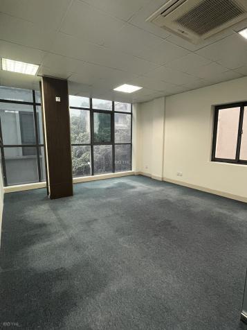 Cho thuê sàn văn phòng Khuất Duy Tiến, 75 m2 /tầng đã ngăn 2 phòng làm việc 14456550