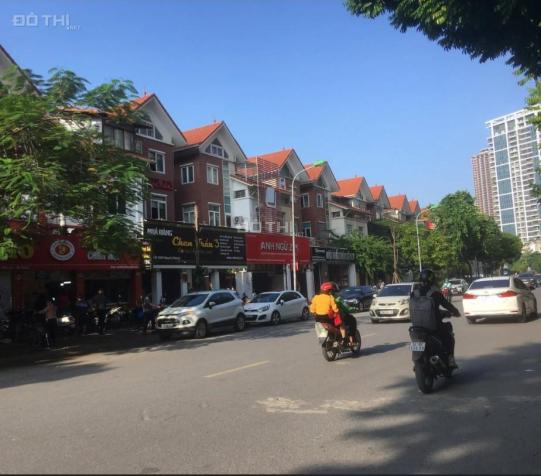 Bán nhà phố Nguyễn Văn Lộc 152 m2 MT 9 m, Làng Việt Kiều Châu Âu, Mỗ Lao, Hà Đông. LH: 0984.524.619 14463313