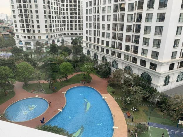 (Giá thật - bán căn 2n rộng gần 110 m2 Royal City ban công Đông Nam 5.2 tỷ). LH: 0912.396.400 14464880