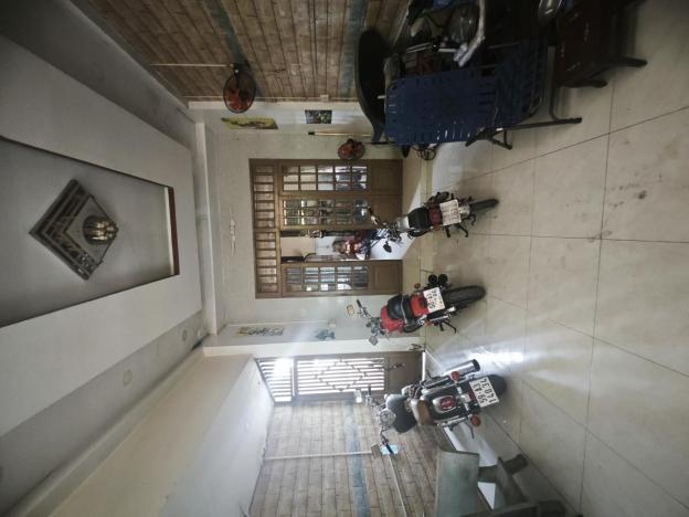 Chính chủ cần bán nhà mặt tiền đường Lô 2 Ấp 6, Bình Chánh 14469533