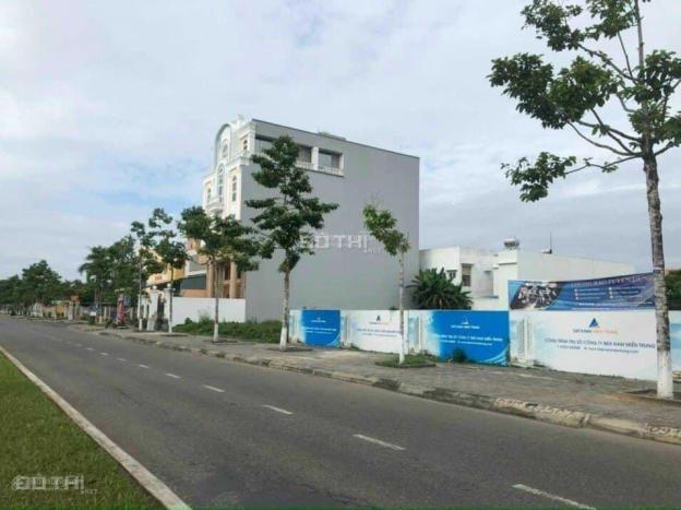 Bán 3 lô liền kề - mặt tiền đường Hùng Vương, TP Tam Kỳ - sổ đỏ vĩnh viễn 14475700