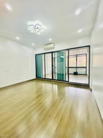 Bán nhà riêng chung cư Trần Huy Liệu - tầng 2, diện tích 70m2 thang máy view hồ Giảng Võ 14483026