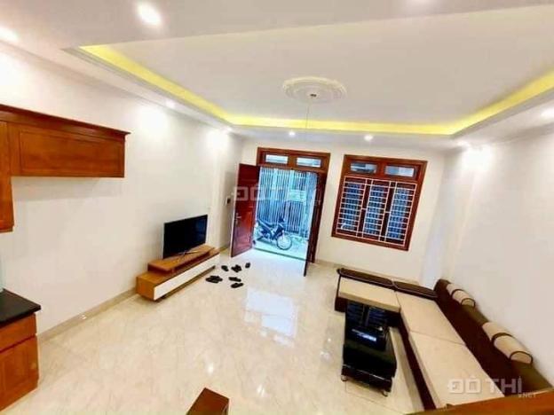 Bán nhà Nguyễn Văn Cừ 40m2 x 5T, ô tô Santafe gần nhà, nhỉnh 3 tỷ. LH: 0936123469 14483509