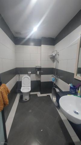 Bán gấp giá rẻ nhà vị trí đẹp, mới koong Giáp Nhị 42m, 4 tầng, mặt tiền 3.2m, 3.95 tỷ Hoàng Mai 14484284