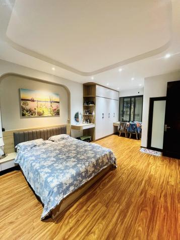 Bán nhà Nguyễn Du, Quận Hai Bà Trưng - 40m2 mt 4.3m - hiếm - ở luôn - gần hồ - nở hậu - chỉ 11.3 tỷ 14488501