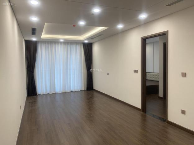 Gia đình cho thuê căn 3PN hiện đại tại Green Diamond 93 Láng Hạ 14491273