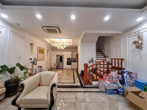 Bán nhà mặt phố Vạn Bảo, 2 thoáng, DTXD50m2 x 5 tầng, MT 5m, chỉ 26,5 tỷ. 14492252