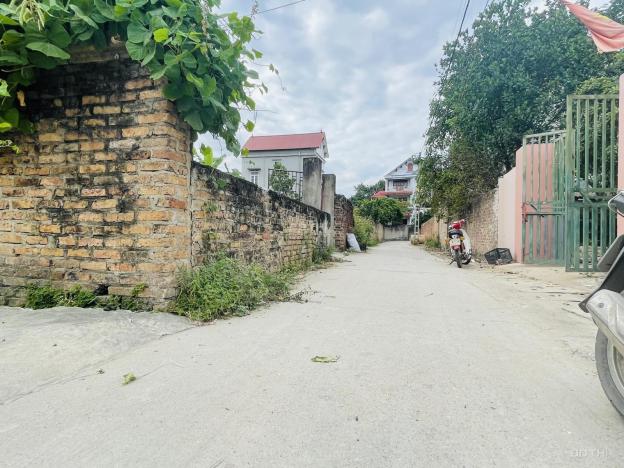 Cách bìa làng chỉ 30m,đường trước đất ôt thông giá nhỉnh tỷ xíu Yên Ninh,SS 14496989