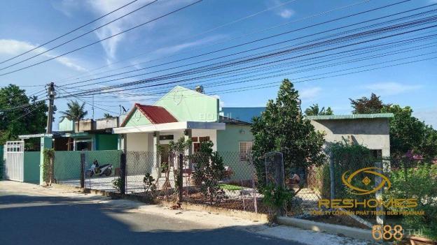 Nhà bán 279m2 Bình Hoà mặt tiền 32m giá chỉ 2.6 tỷ có nhà cấp 4 và view sông mát mẻ 14498036