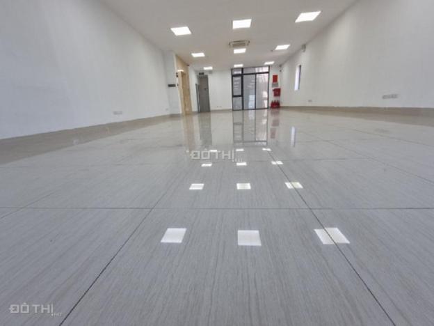Cho thuê văn phòng 105m2 ở Tây Hồ, thông sàn, điều hòa âm trần sang trọng 14518337
