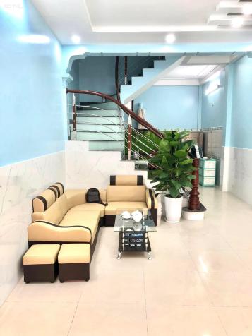 MT: 4.1m giá 6.5 Bán nhà ngõ 288 đường Hoàng Mai, Quận Hoàng Mai. DT: 54m2 xây 4 tầng, tỷ. 14524582