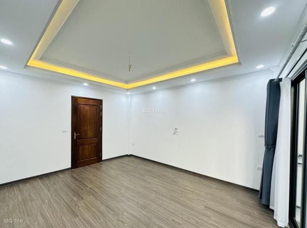 6 tỷ-Ngõ thông-Ô tô tránh-Vài bước ra phố-KD đủ mọi loại hình-Chùa Bộc, Đống Đa-Gần Thái Hà,Tây Sơn 14533821