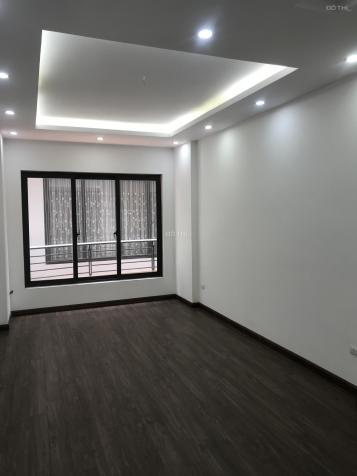 Nhà Hồng Hà, DT: 40m2 x 3 tầng, Ô tô cách 20m, SĐCC, 3.5 tỷ 14536760