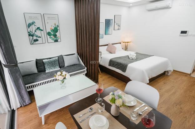 Cho thuê Vinhomes D'Capitale: Căn Studio tầng 12 tòa C2, đầy đủ đồ đẹp, nhà mới, view bể bơi 14539428