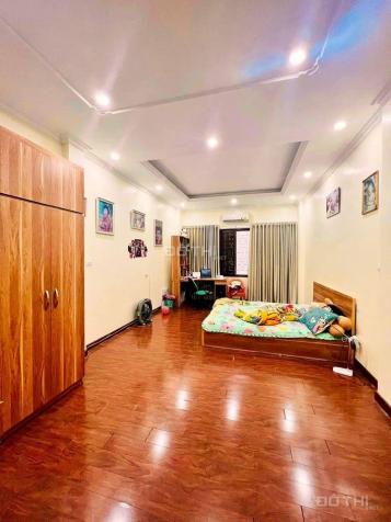 Bán nhà Nguyễn Khang - Dt 85m - Mt 5.5m - ô tô - Sổ đẹp - Giá 10.1 tỷ 14541681
