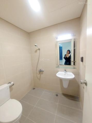 Bán căn 2PN Luxgarden, 77m2, có nội thất, nhà mới chưa ở, sổ có sẵn.  LH: 0978272427 (Zalo) 14125216