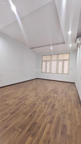 HÀNG HIẾM : Bán nhà Đại La , 52m2 , 4,4 tỷ , mặt tiền 6m , Nhà cực thoáng , dân xây chắc 14545383