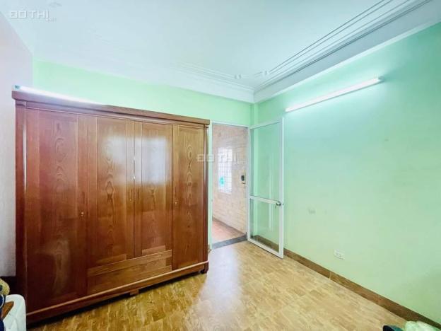 BÁN GẤP NHÀ CẦU DIỄN VỊ TRÍ ĐẸP MT RỘNG GIÁ RẺ Ở ĐẦU TƯ NGÕ THÔNG NHỈNH 4.6TỶ 14547081