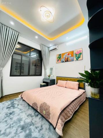 Bán Rẻ Homestay Mặt Phố Tạ Hiện 6 tầng Doang Thu khủng chỉ 17.2 tỷ 14550611