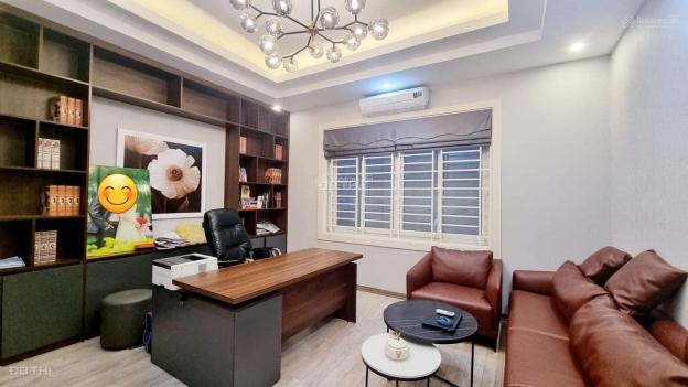 Bán gấp nhà Đặng Tiến Đông – 5 Tầng – 4 ngủ - 5.5 tỷ - 40m2 14552800