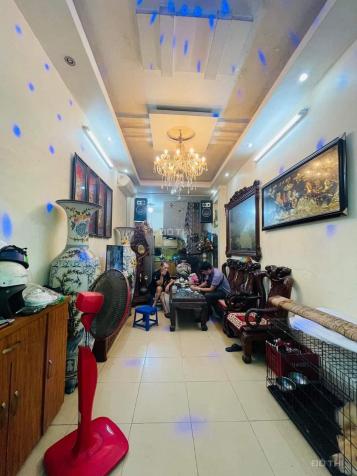 Cần bán nhà HOÀNG MAI 32m2,5 tầng ,mặt tiền 3,2 oto đỗ cửa 14554325