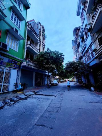 Bán nhà KIM ĐỒNG. HOÀNG MAI. DT 50M. 6 TẦNG. MT 4,5M. GIÁ CHỈ HƠN 11 TỶ. PHÂN LÔ 14555708