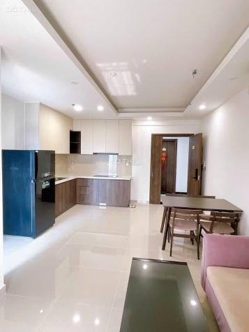 HOT HOT HOT !!! Cho thuê căn Q7 Boulevard 2pn 2wc, full nội thất, phòng siêu đẹp, mà giá chỉ 12tr 14559532