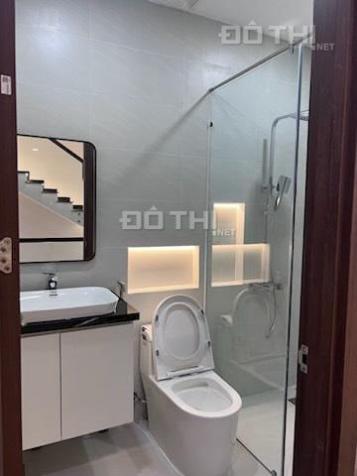 Nguyên căn Ecocity mới tinh 1 trệt 3 lầu 3 phòng ngủ giá 20tr/ tháng 14561236