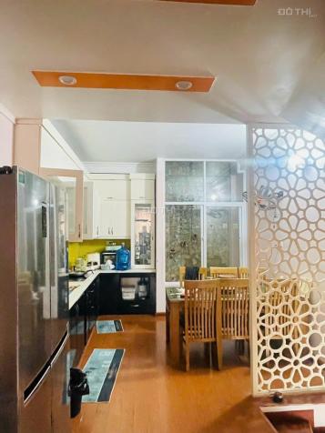 Bán nhà kinh doanh buôn bán DT 43m2 xây 4.5 tầng trục chính 14561640