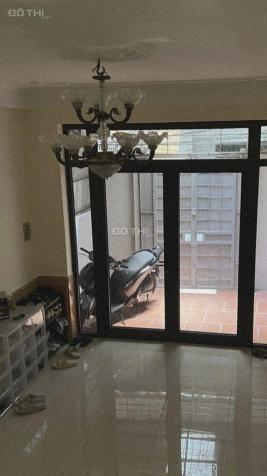 Cần bán nhà ở 184 đê trần khát chân.55m2,4 tầng,5 tỷ sổ đỏ nở hậu 14567287