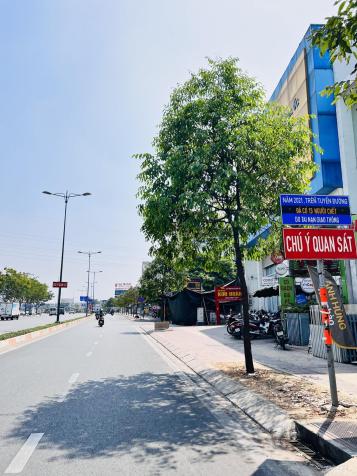 Mặt tiền đại lộ Phạm Văn Đồng ngang 10m siêu đẹp ngay TTTM Gigamall thích hợp xây tòa nhà VP, KS 14569839