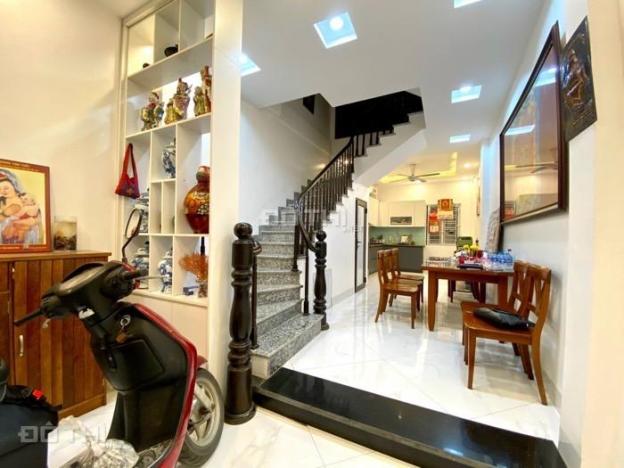 Bán nhà Bồ Đề - DT 32m2 - 5 tầng, 2 thoáng - Ôtô qua - 3,65 tỷ 14574224