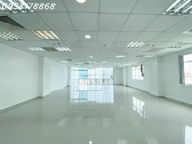 Cho thê tòa nhà mới xây Nguyễn Văn Cừ, Long Biên 640m mặt sàn, miễn phí chỗ để xe 14577581