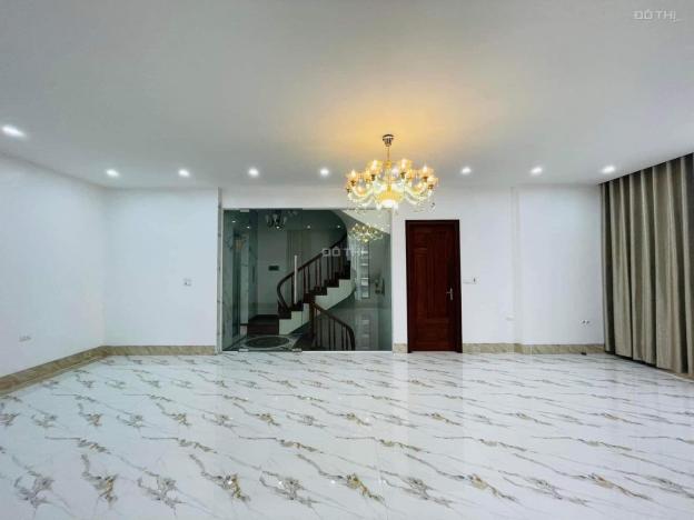 Giảm thêm 500tr. Tòa VP 7 tầng, 100m2 phố Nguyễn Thị Định, ngõ oto tránh,mặt tiền rộng, giá hấp dẫn 14582811