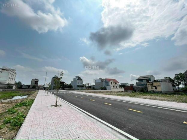 Đất nền thị trấn Tân phong  giáp quốc lộ 1A giá 6.9 triệu/m2 14584506