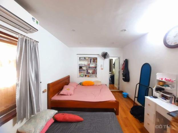 Quan Thổ, Đống Đa, Nhà tập thể 70m, T2, mt 4m, 2,45 tỷ, gần ô tô, vài bước ra phố. 14584566